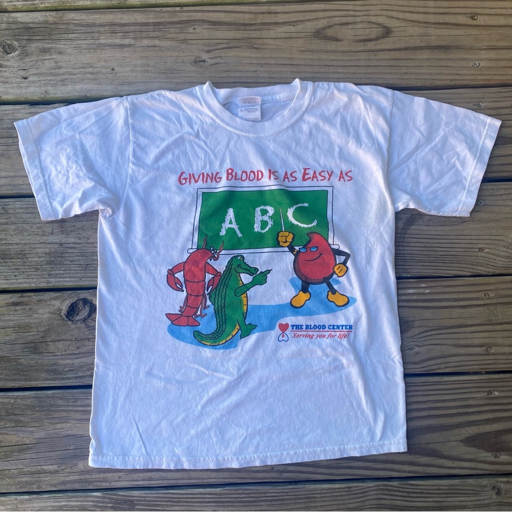 New Orleans Blood Center T-Shirt with Alligator and Crawfish